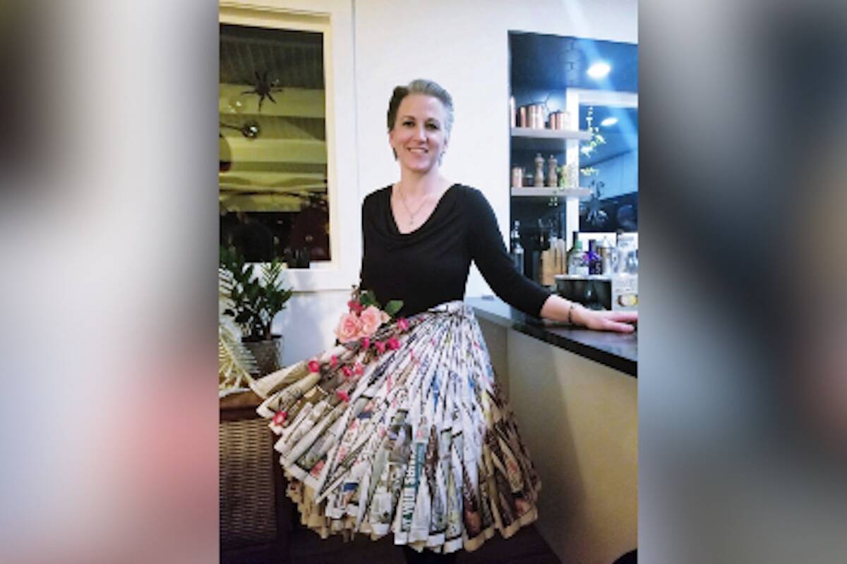 Salmon Arm resident’s newspaper costume a Halloween hit Vernon