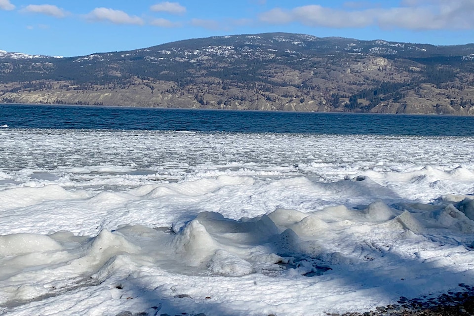 31184126_web1_210218-SUM-Photo-ice-SUMMERLAND_1