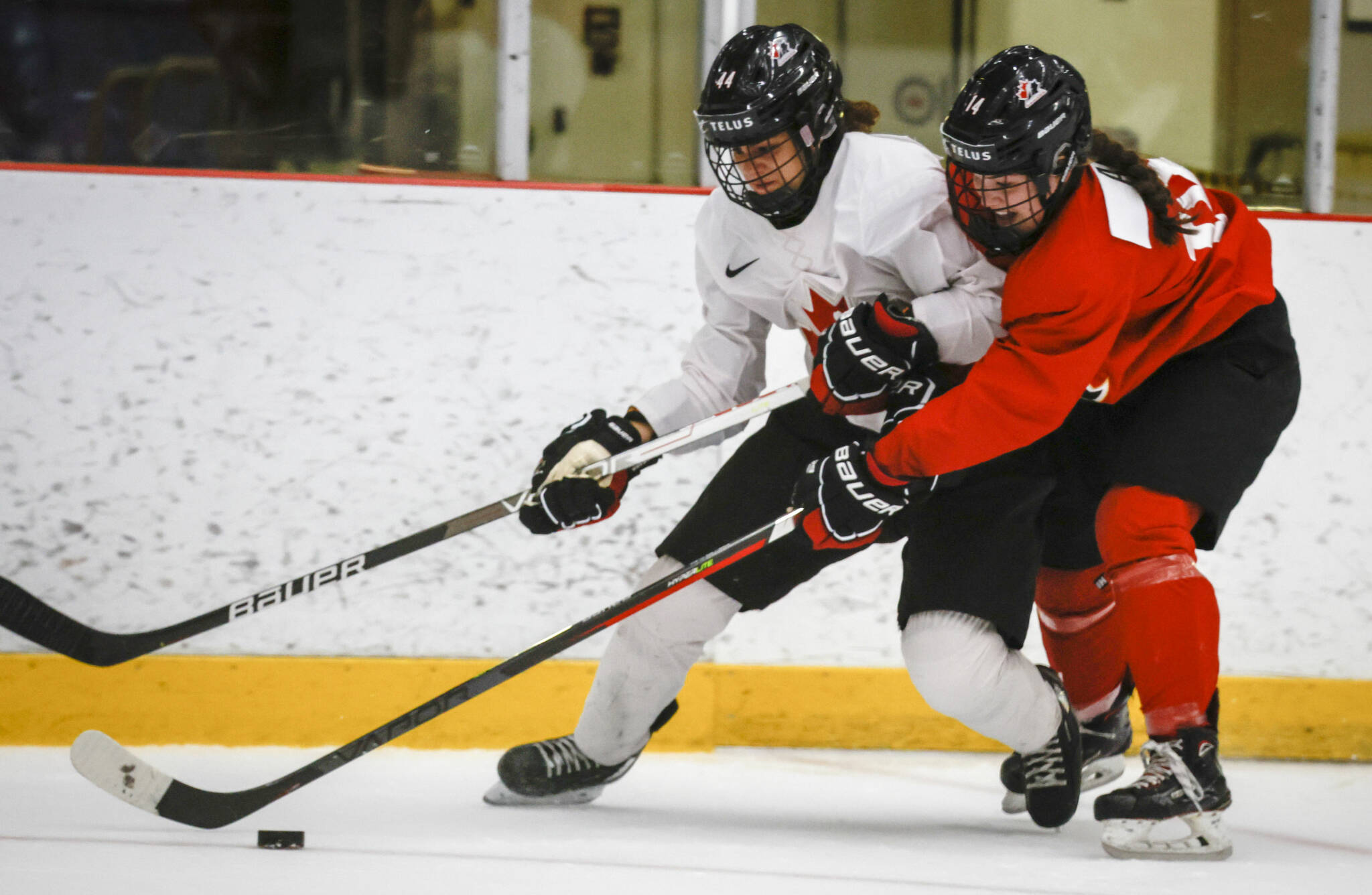 31640241_web1_230107-RDA-Sports-U-18-Women-s-Hockey_1