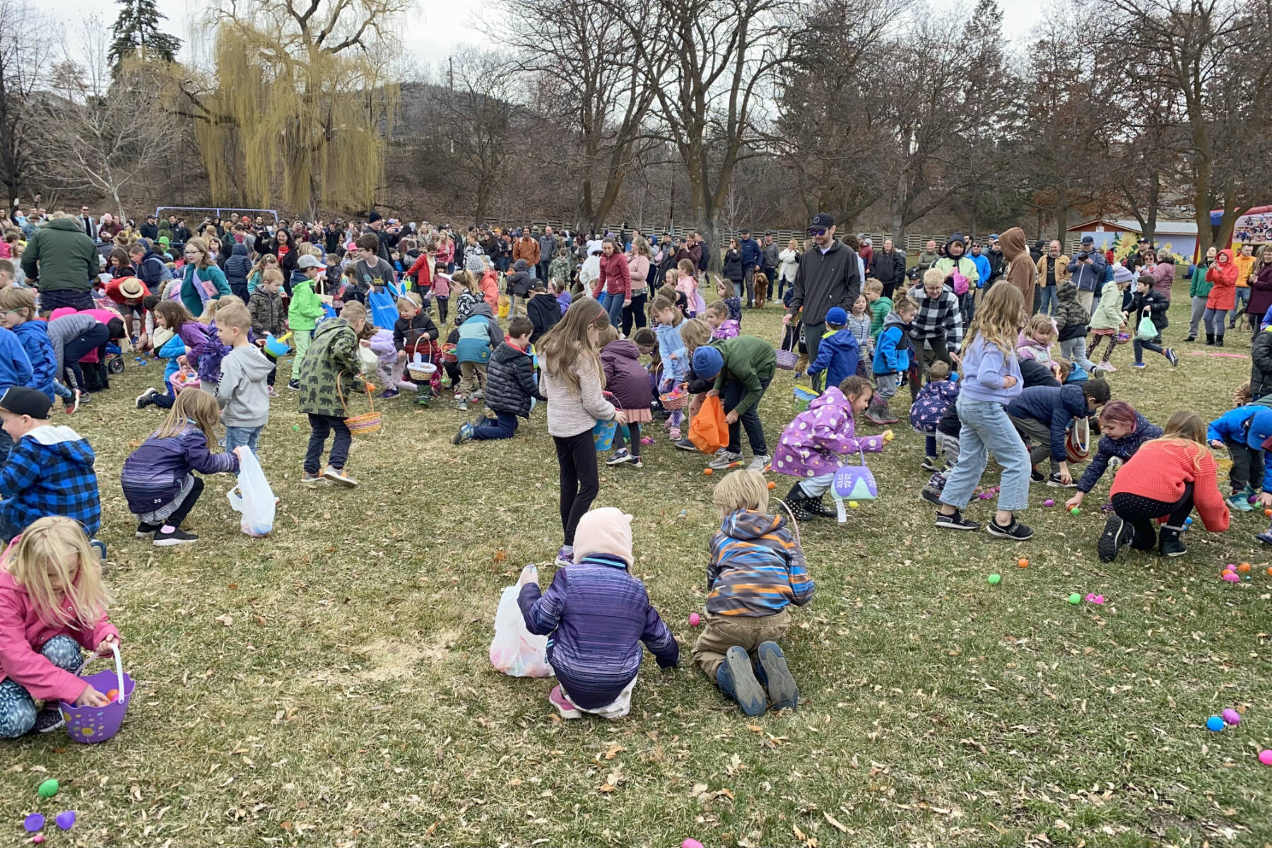 32368091_web1_230413-SUM-Easter-event-SUMMERLAND_5