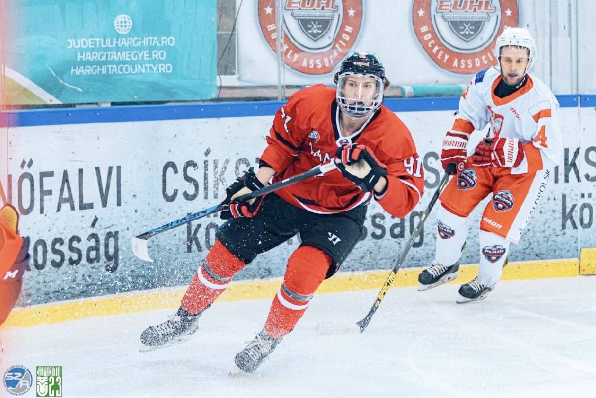 32587107_web1_230504-EVN-world-cup-uni-hockey-olson_1