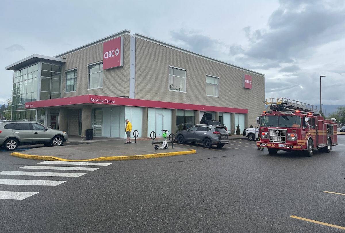 A vehicle went into the CIBC at Harvey and Cooper in Kelowna Friday afternoon. (Gary Barnes/Capital News)