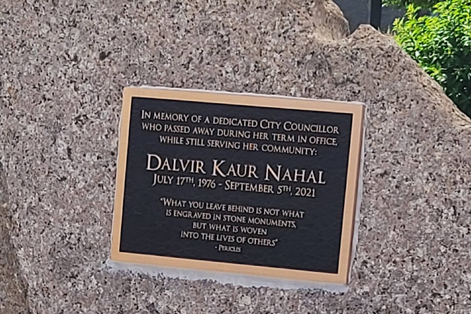33005048_web1_230615-VMS-nahal-plaque-NAHAL_2