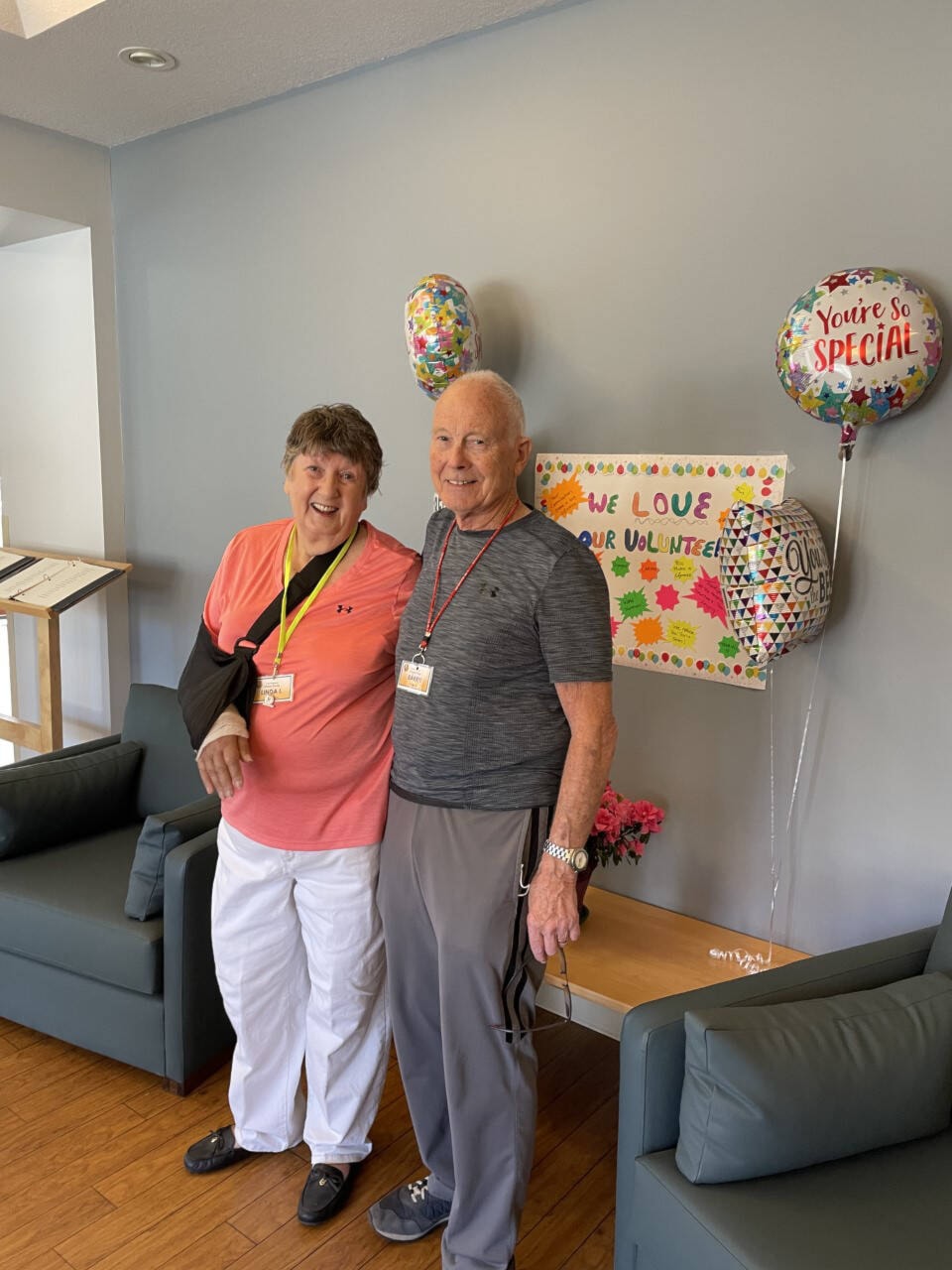 33090331_web1_230629-VMS-volunteer-hospice_2
