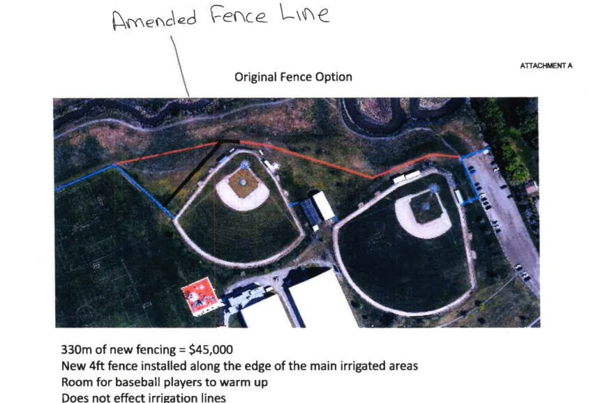 33119639_web1_230629-VMS-dog-fence-1_1