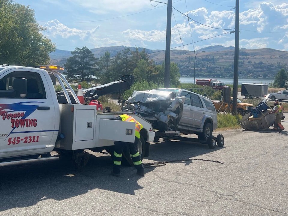 33437554_web1_230803-VMS-traffic-crash-COLLISION_1