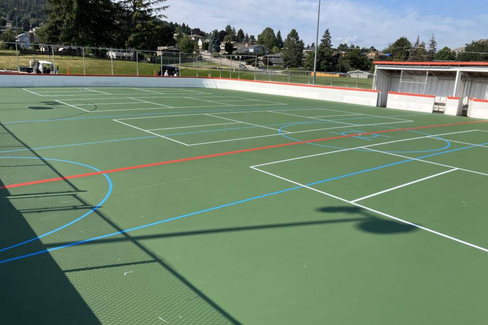 33444517_web1_230803-VMS-coldstream-lacrosse-box-CREEKSIDE_1