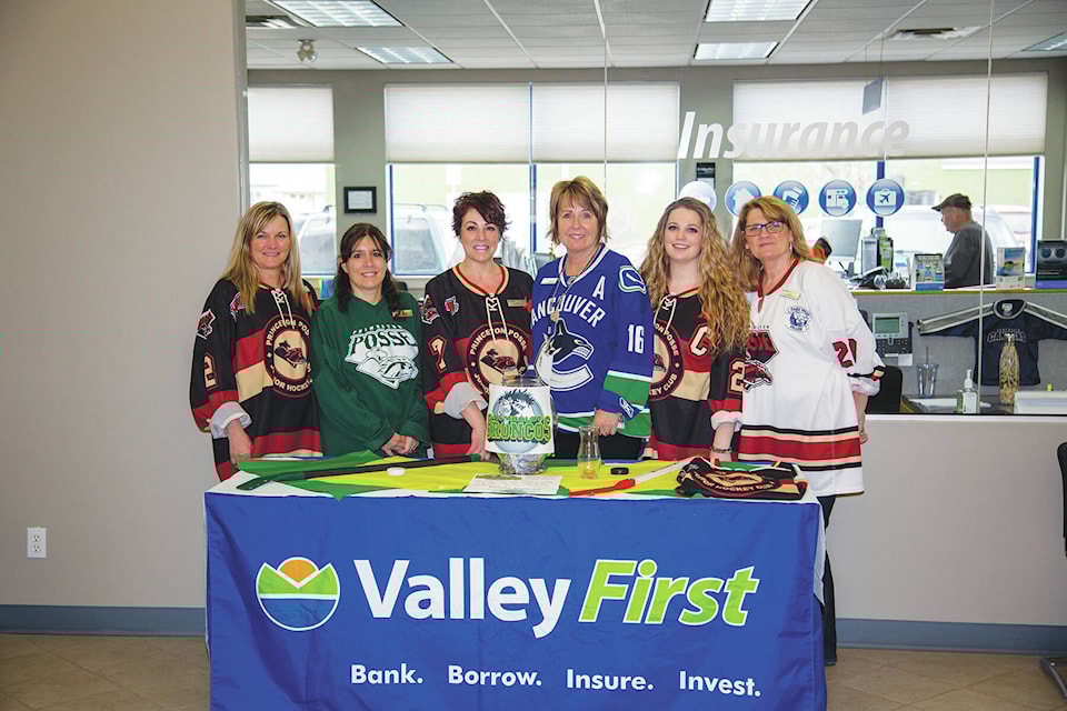 33556529_web1_valleyfirst