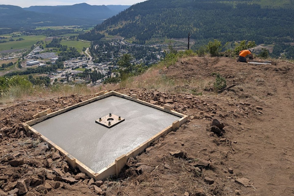 A community flag project spearheaded by Lumby's Air Force Flying Club is closer to fruition, thanks to volunteer efforts. A Canadian flag will be raised on the Saddle Mountain site at 10:30 a.m. Tuesday, july 1, A B.C. flag will be raised at the same location Monday, Aug. 4, B.C. Day.