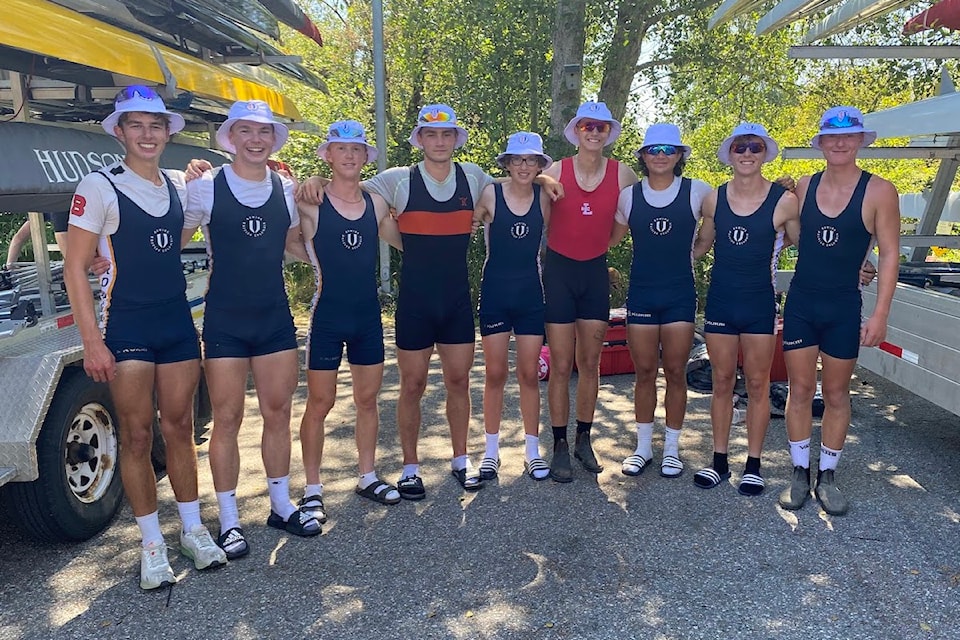 240801-island-u19-rowers