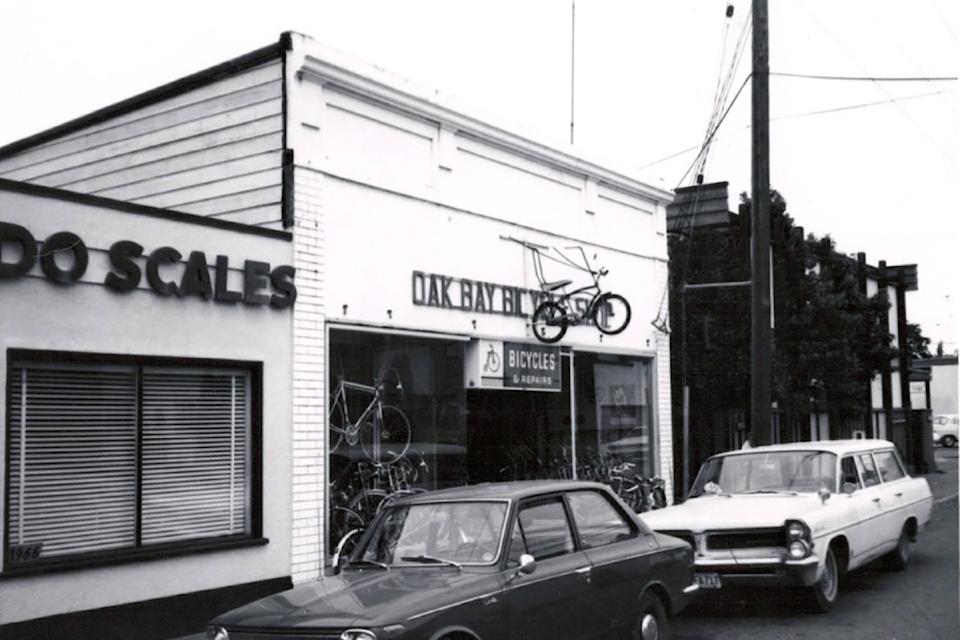 Oak bay bicycle shop 2025