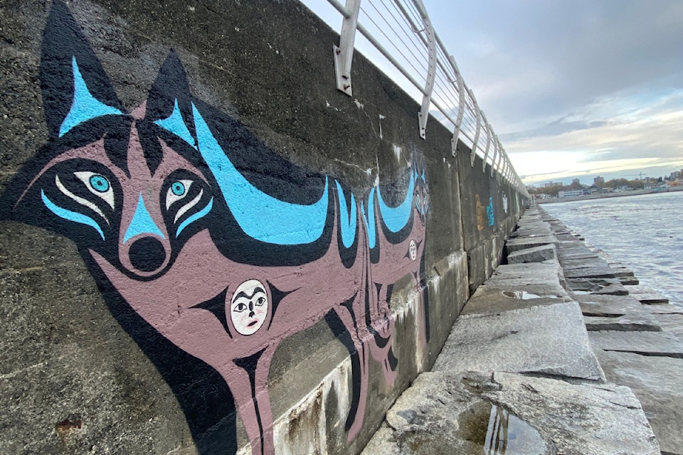 After months of weather challenges and material delays, the Victoria Harbour Authority happily announced that Jesse Campbell’s restoration work on the the Unity Wall on the breakwater complete.