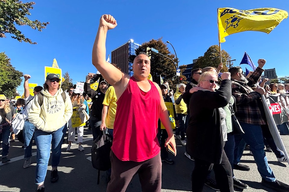 251006-bcgeu-strike-march-4