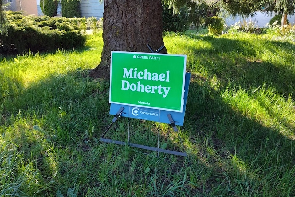 250417-conservative-election-sign-vandalism