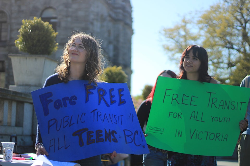 Students honour earth day with a rally for free transit at the BC legislature.