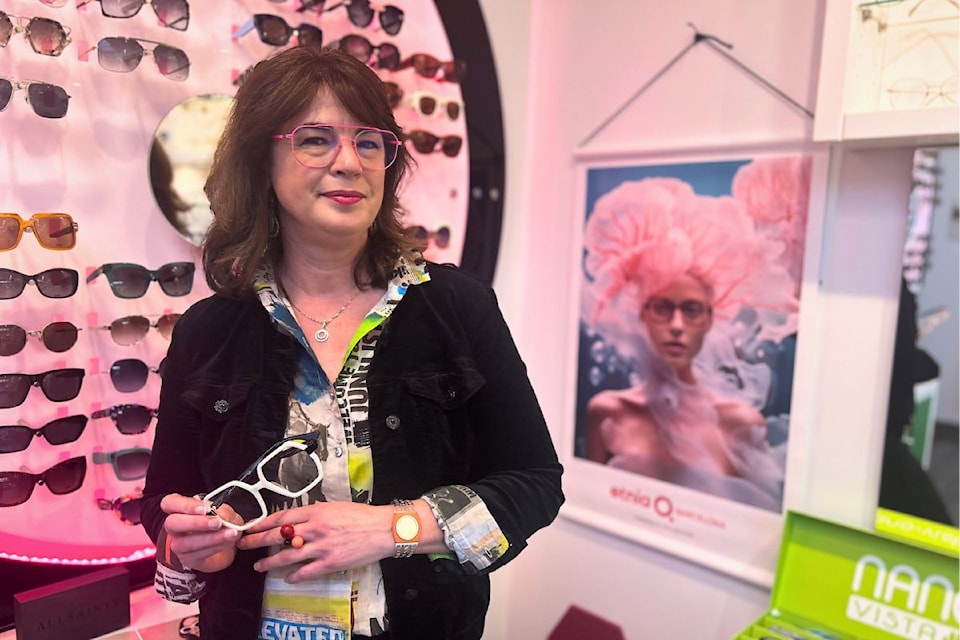 Licensed optician Trina Mendria is the visionary behind ArtSEE Eyewear.