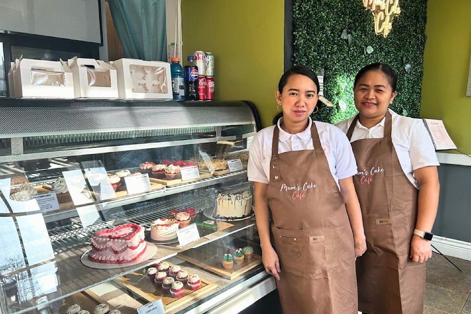 Mom’s Cake Cafe is owned by Jellica Ann Lasat and Jeraldine Reyes, who met in Victoria after they moved from the Philippines.