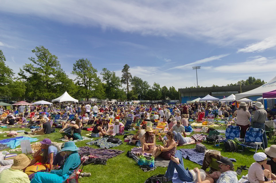 250705-vne-folk-fest-04