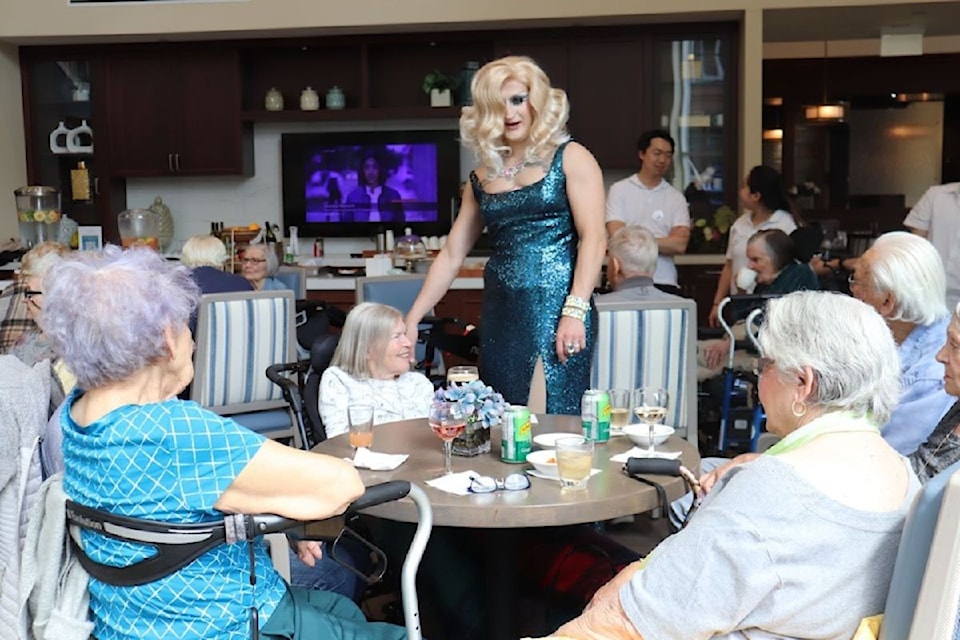 250613-vne-dragshow