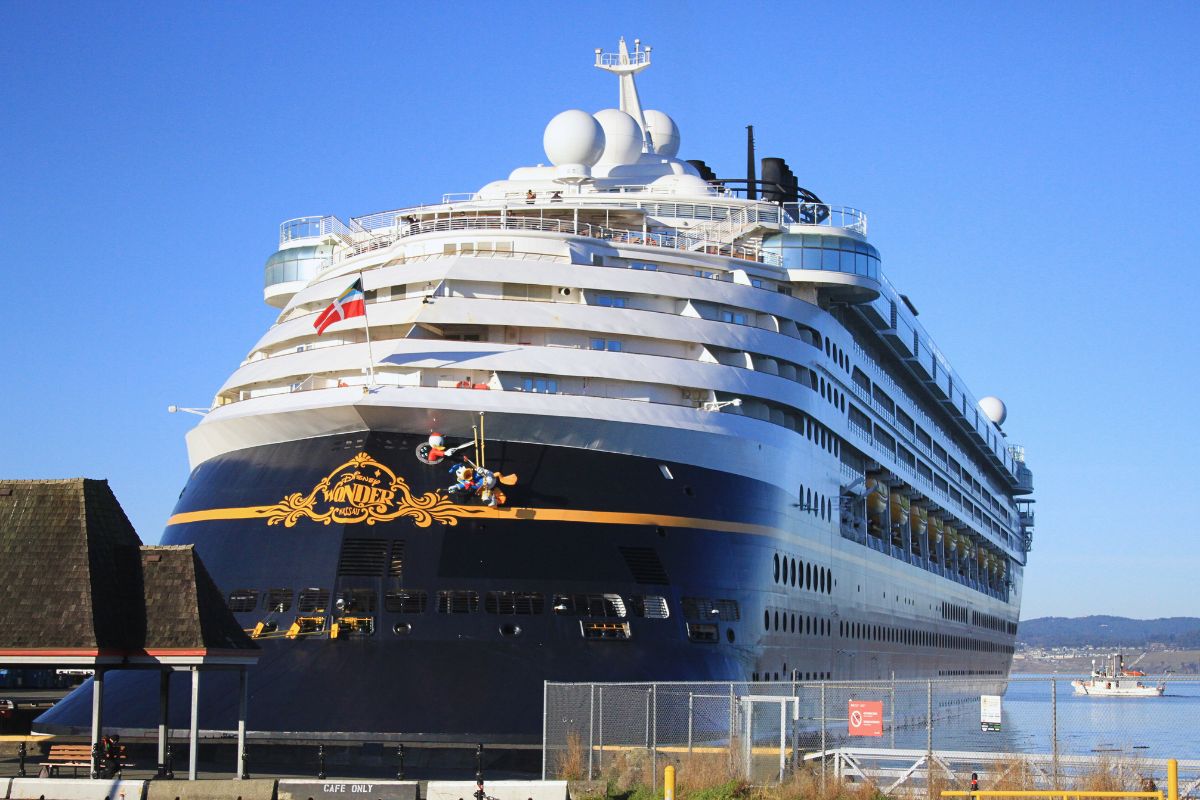 $9 beers help Victoria sail to top port in North America, 2nd globally