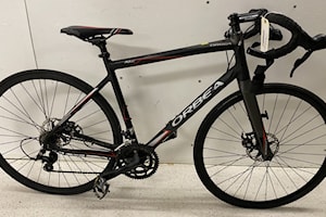 Victoria police look to reunite trading cards, bike with owners