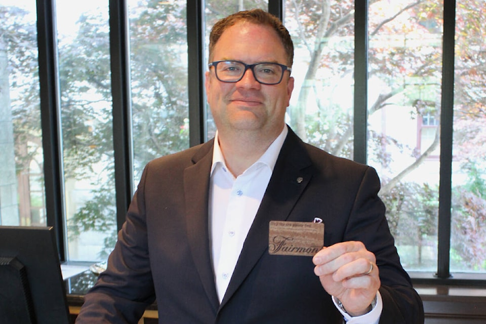 web1_230327-vne-botcbiospherecertification-fairmontwoodkeycard_1