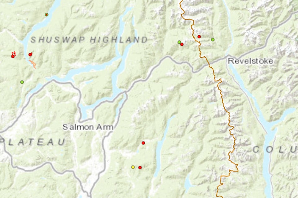 web1_230722-saa-shuswap-northok-firesmap