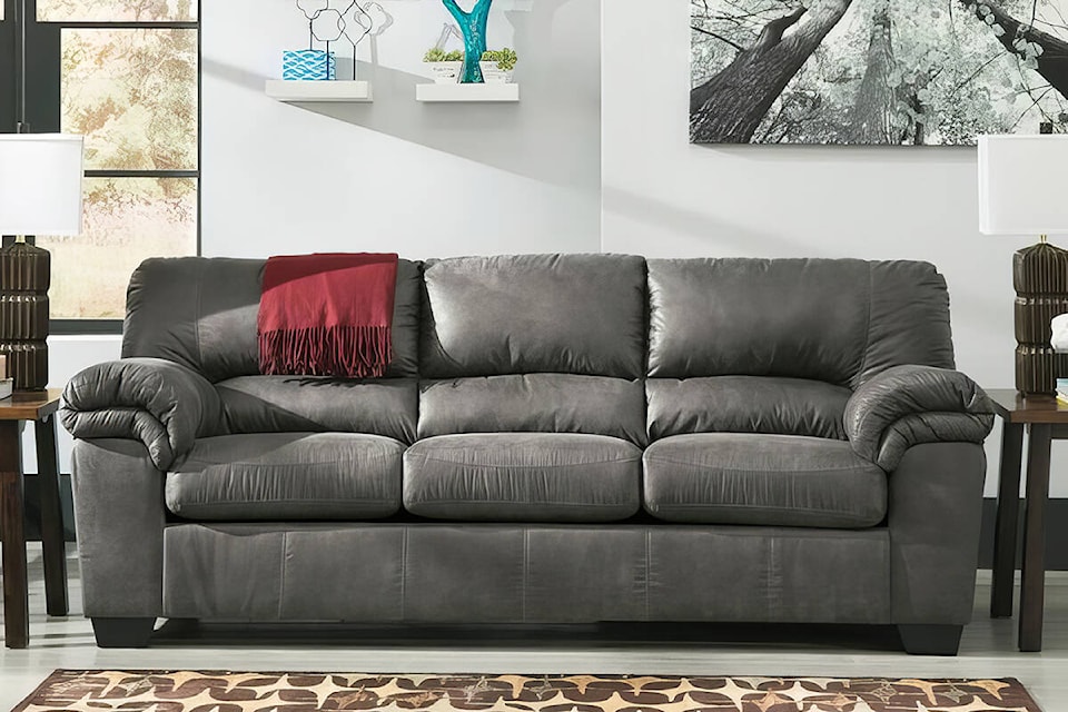 web1_230724-impress-vne-doddsfurniture-couch_1