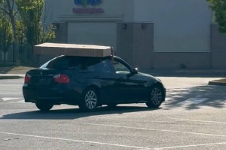 web1_230724-nbu-walmart-tv-heist-_1