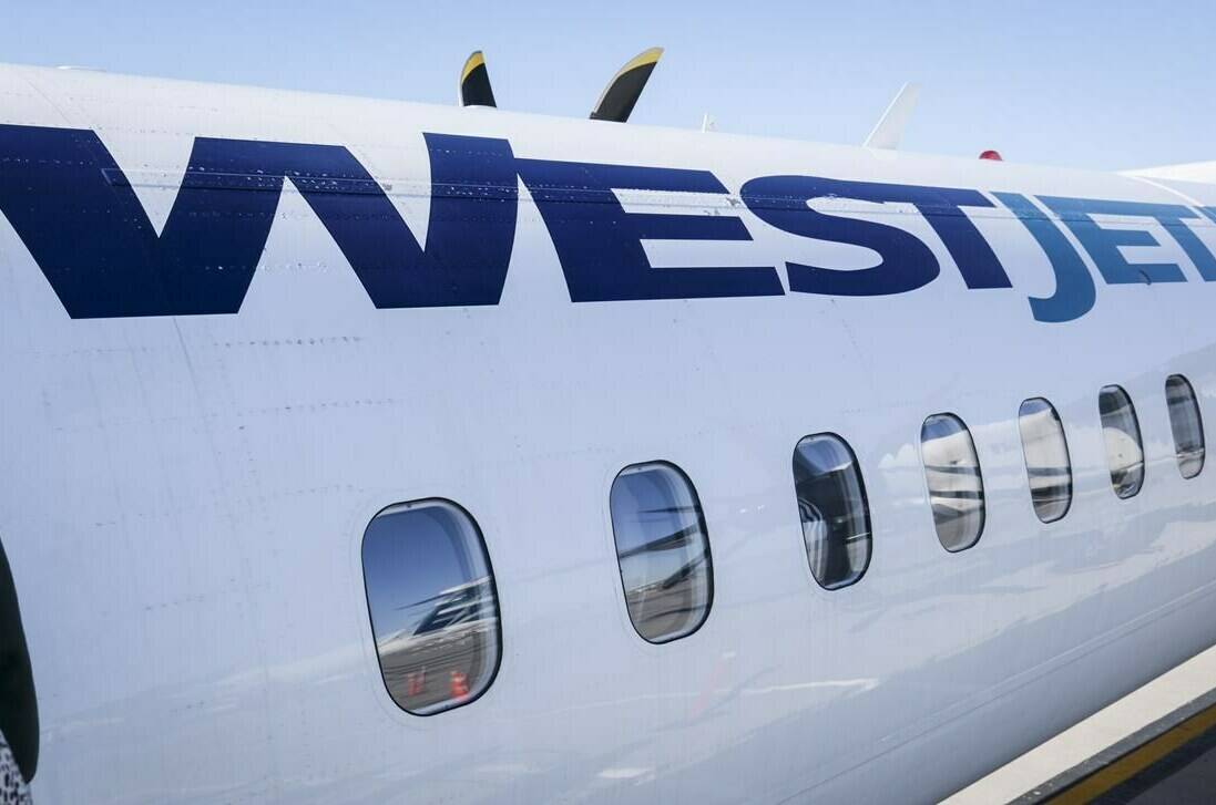 WestJet or Air Canada? - Airline Ratings