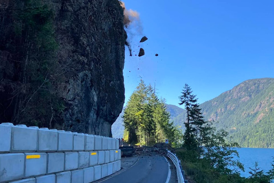 web1_230823-avn-highway-4-closure-alberni_1