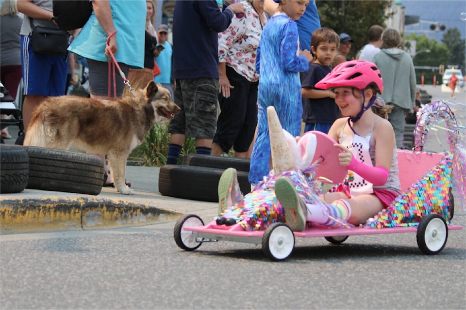 Arwynne Buddenhagen makes a run at the Hub City Soap Box Derby in Nanaimo’s Old City Quarter on Saturday, Aug. 19. (Karl Yu/News Bulletin) 