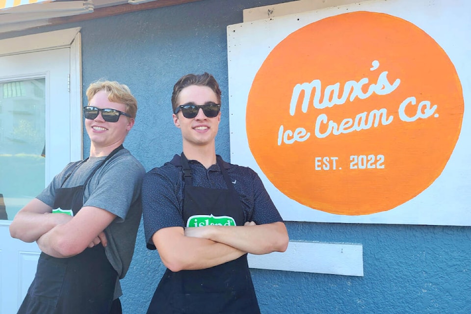 web1_230823-pqn-qb-ice-cream-shop-icecream_1
