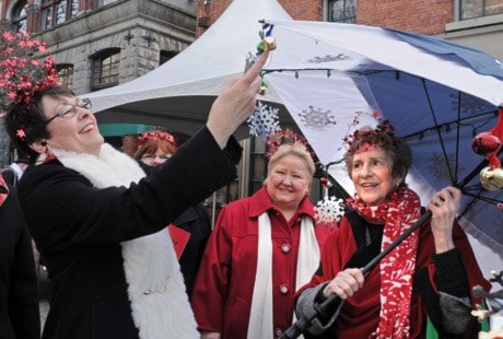 Figgy Pudding Carolling