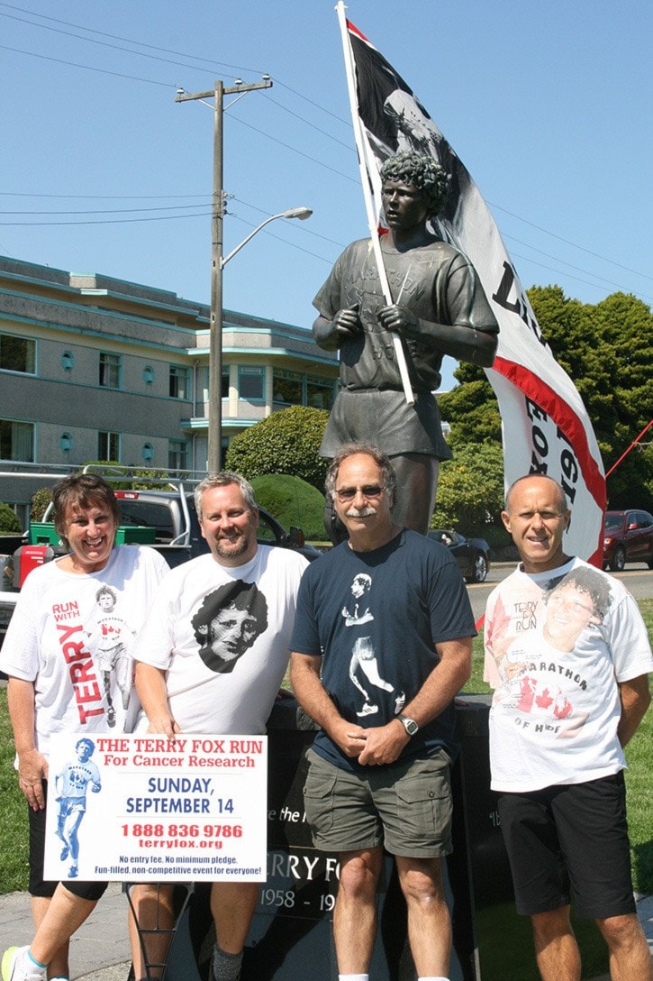 79524vicnewsVN-Terryfox