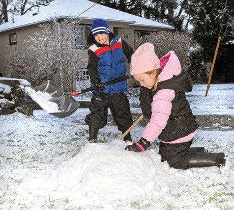 Snow in Oak Bay