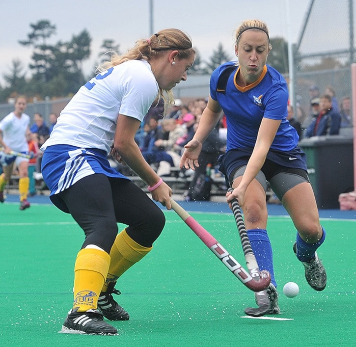 UBC vs Vikes field Hockey