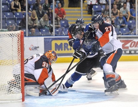 Victoria Royals vs Kamloops