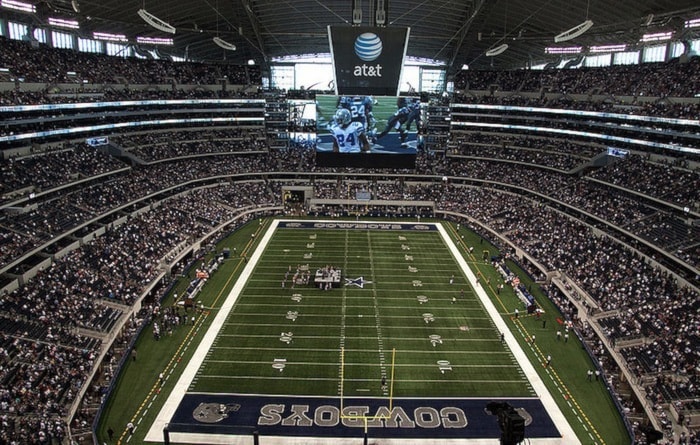 38406BCLN2007800px-Cowboys_Stadium_field