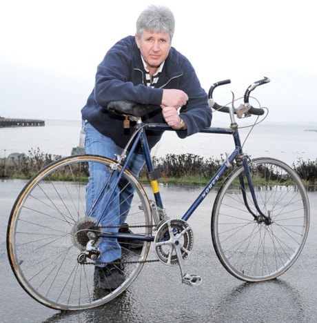 Tony Roche-bike returned after 30 years