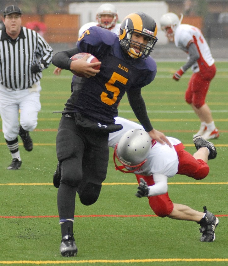 Mt. Doug vs Holy Cross HS Football 2