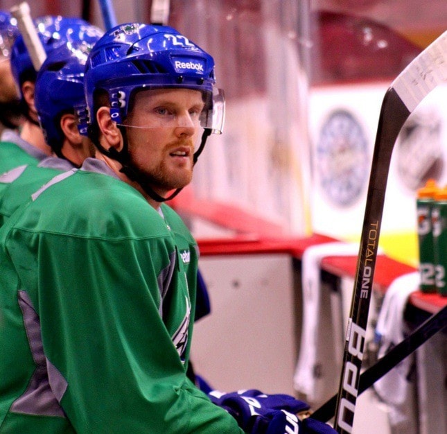 47287BCLN2007DanielSedin-VancouverCanucksPractice