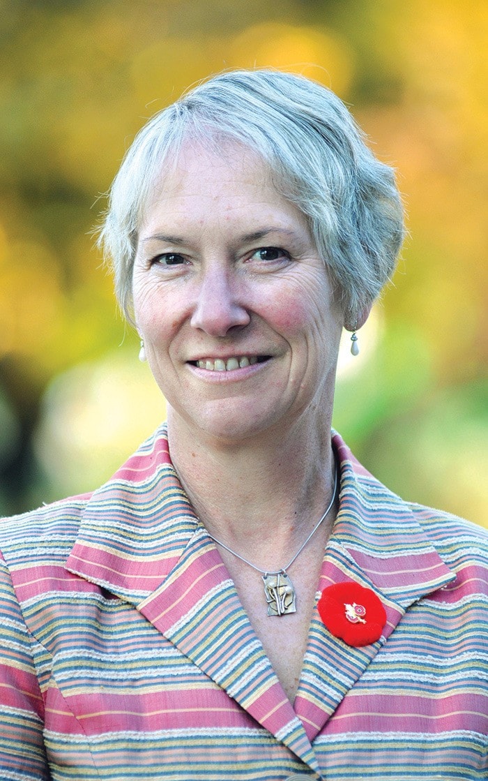 DESJARDINS Barb