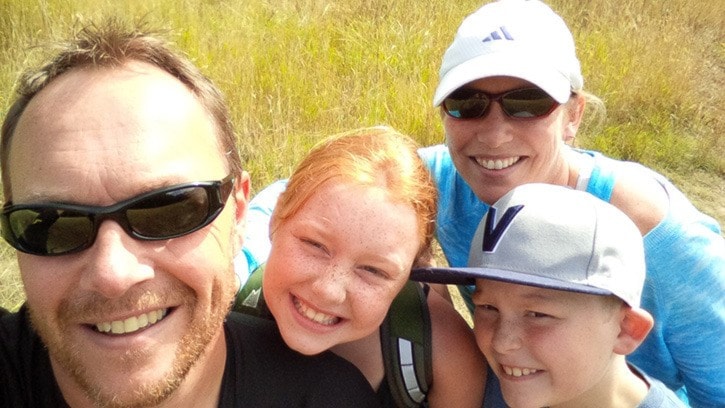 53837goldstreamGNG-FamilyTraceyGibsonfamily