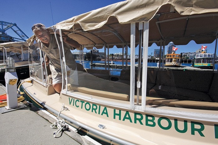 64013vicnewsVN-harbourferryPAug0316-WEB