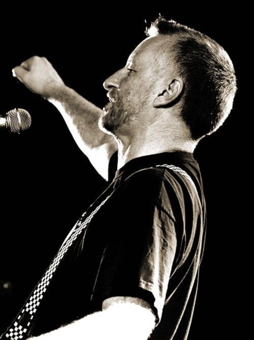 6677mondaymagBillyBragg