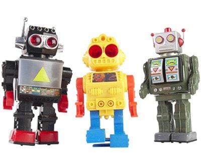 68590mondaymagMONP8toyrobots
