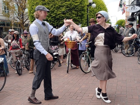 Tweed Ride