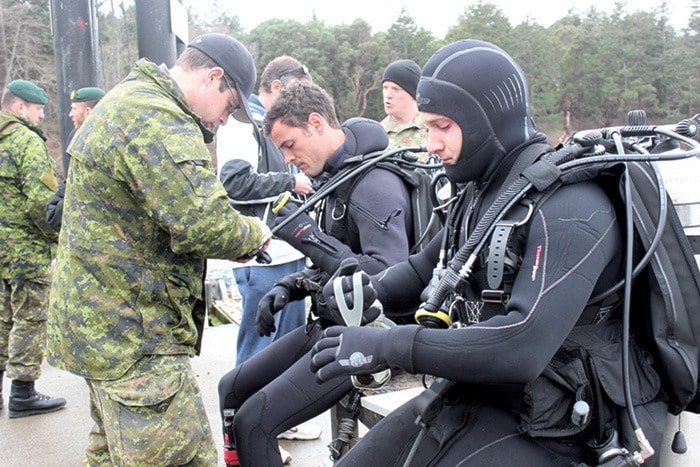 Army combat enginerring divers