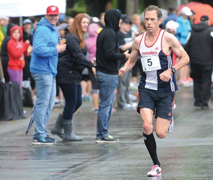 Penninsula Runners Oak Bay Half Marathon and 5k